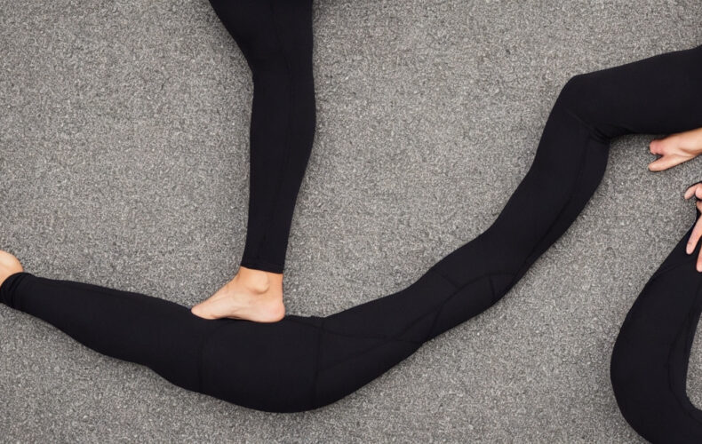 Glem alt om gennemsigtige bukser: Disse yogabukser er lavet til at holde